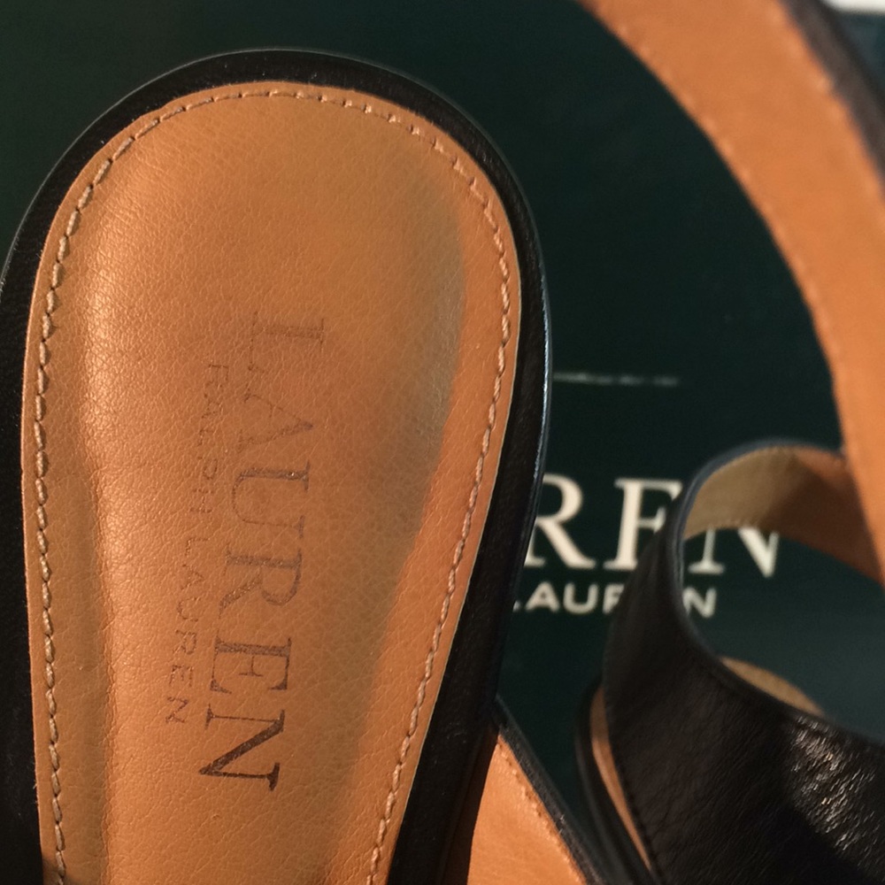 SOLD  NWT Ralph Lauren Sairah Learher Heels - Picture 6 of 8